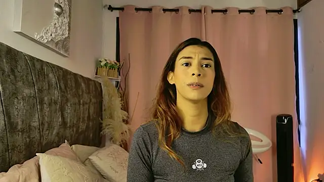 MelanyStone  online show from 02-23-26, 12:17