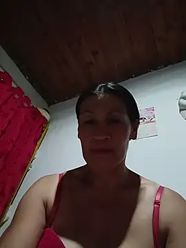 Layla Zaid online show from 05-20-26, 04:09