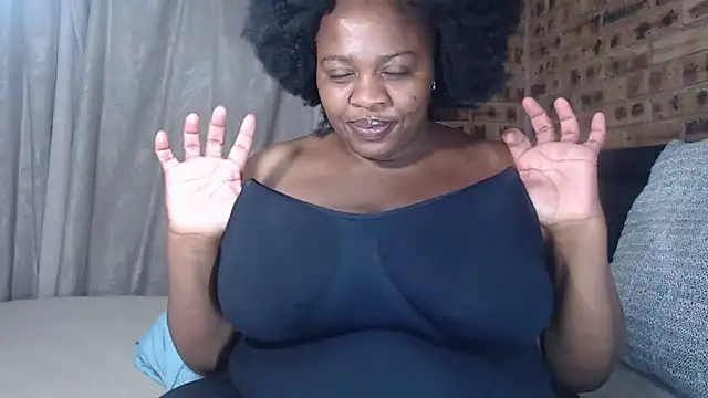 BIGBOOTYXX29 online show from 11-03-25, 06:55