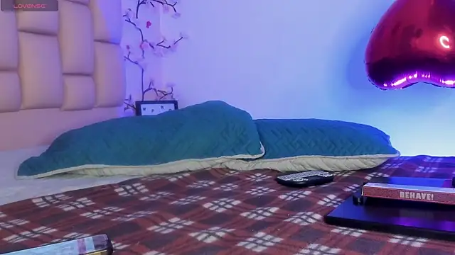 emma cg online show from 04-16-26, 05:57