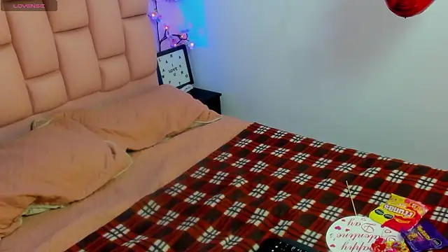 emma cg online show from 03-12-26, 05:50