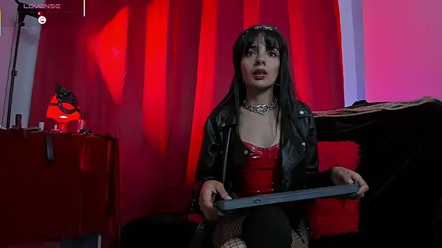 lilyruso online show from 03-31-26, 11:56