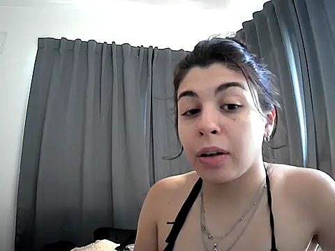 Snapshot of violetazein7 chatting on 02-17-26, 07:22 violetazein7 online show from 02-17-26, 07:22