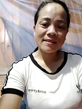 Snapshot of molly-xx chatting on 07-01-26, 07:36 molly-xx online show from 07-01-26, 07:36