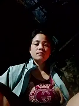 Snapshot of molly-xx chatting on 02-27-26, 11:59 molly-xx online show from 02-27-26, 11:59