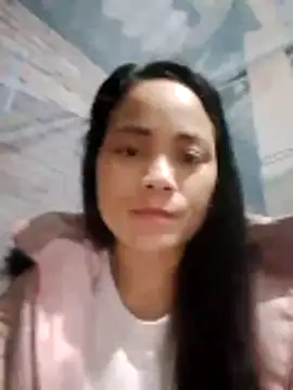 Snapshot of molly-xx chatting on 02-13-26, 01:11 molly-xx online show from 02-13-26, 01:11