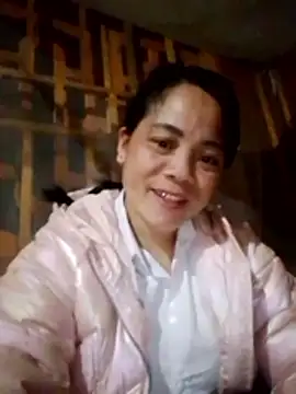 Snapshot of molly-xx chatting on 02-20-26, 10:55 molly-xx online show from 02-20-26, 10:55