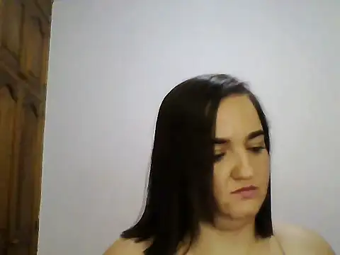 Snapshot of yuliandre chatting on 03-02-26, 03:30 yuliandre online show from 03-02-26, 03:30