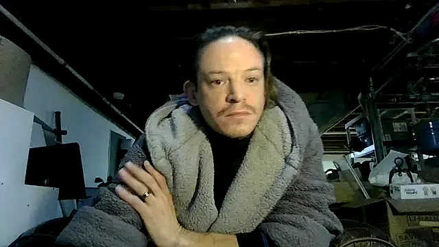 Snapshot of ShadowLove85 chatting on 02-12-26, 05:23 ShadowLove85 online show from 02-12-26, 05:23