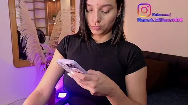 Hanna Williams   online show from 02-19-26, 02:52