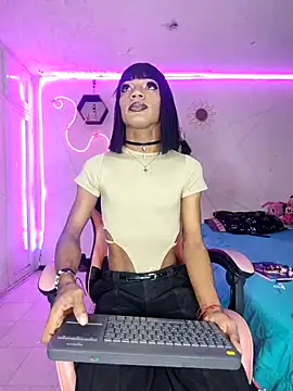 Violeta R  online show from 03-17-26, 04:15