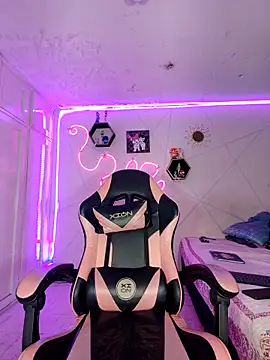 Violeta R  online show from 03-22-26, 06:04