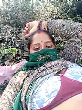 Pallavi hote online show from 02-25-26, 04:34