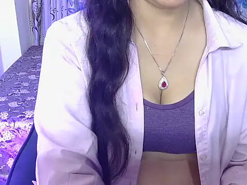 Snapshot of its-sarika01 chatting on 02-15-26, 06:36 its-sarika01 online show from 02-15-26, 06:36