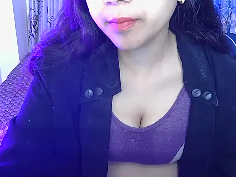 Snapshot of its-sarika01 chatting on 02-18-26, 06:22 its-sarika01 online show from 02-18-26, 06:22