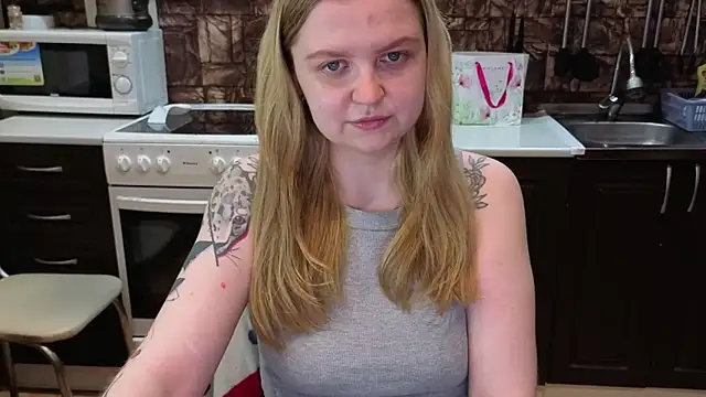 AnitaXVine online show from 06-05-26, 08:14
