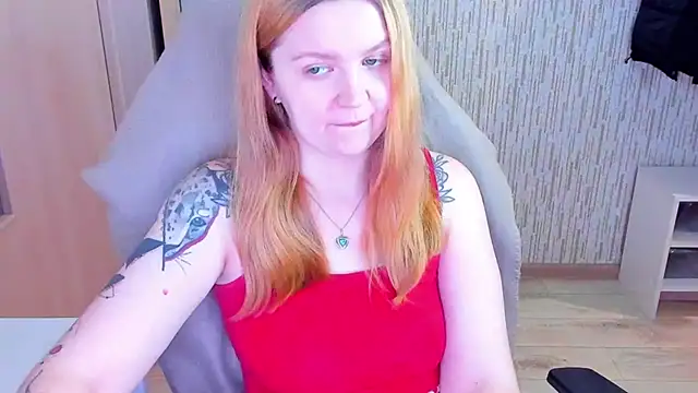 AnitaXVine online show from 02-25-26, 05:57