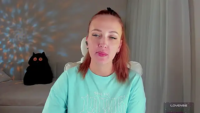 she wolf online show from 04-30-26, 05:53
