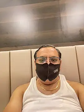 maleattention online show from 05-06-26, 03:49
