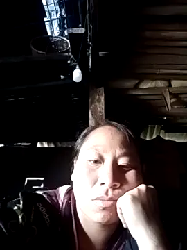 Snapshot of plump-bums chatting on 02-25-26, 06:35 plump-bums online show from 02-25-26, 06:35