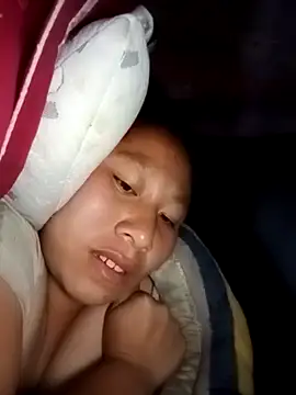 Snapshot of plump-bums chatting on 02-26-26, 01:33 plump-bums online show from 02-26-26, 01:33