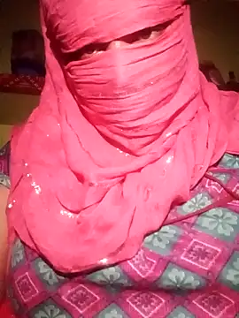 Snapshot of 02Roshni chatting on 02-17-26, 02:09 02Roshni online show from 02-17-26, 02:09