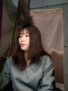 Girl-crazy1 online show from 03-16-26, 11:40