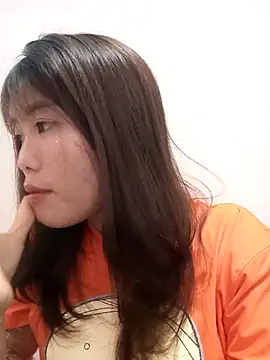 Girl-crazy1 online show from 04-01-26, 12:39