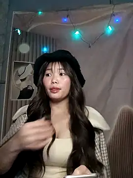 Snapshot of Girl-crazy1 chatting on 02-23-26, 01:51 Girl-crazy1 online show from 02-23-26, 01:51