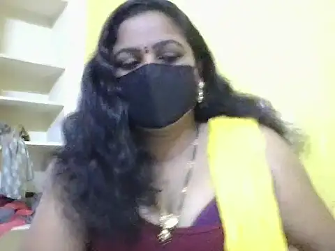 anu-reddyy online show from 04-23-26, 04:52