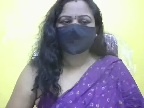 Snapshot of anu-reddyy chatting on 07-18-26, 01:58 anu-reddyy online show from 07-18-26, 01:58