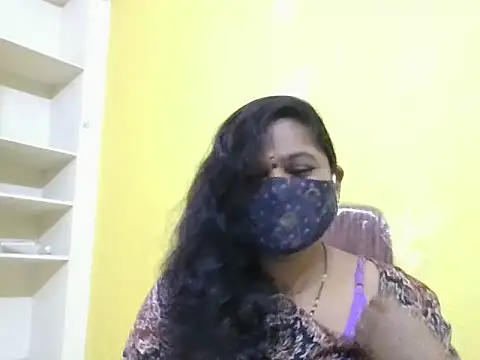 anu-reddyy online show from 03-20-26, 04:13