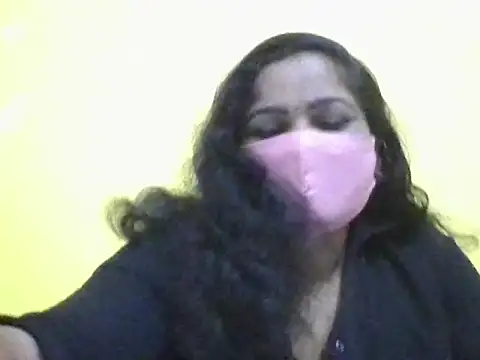 anu-reddyy online show from 05-06-26, 04:16