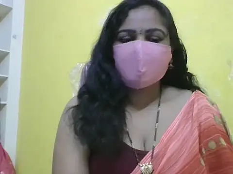 anu-reddyy online show from 05-04-26, 04:05