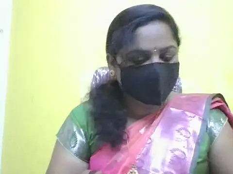 anu-reddyy online show from 04-26-26, 09:06
