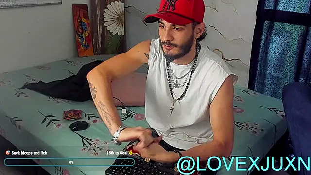 LovexJuxn8 online show from 03-13-26, 08:14