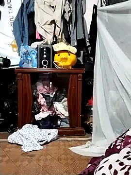 cute-shine online show from 03-21-26, 04:35