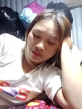 Snapshot of bany-lee chatting on 02-27-26, 02:12 bany-lee online show from 02-27-26, 02:12