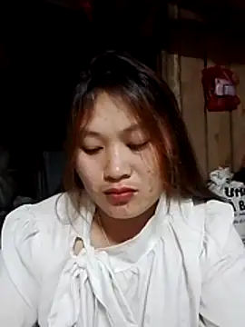 bany-lee online show from 04-22-26, 01:40