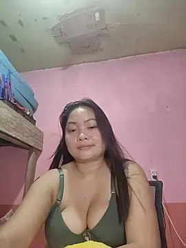 Snapshot of sweety_pie18 chatting on 02-19-26, 11:56 sweety pie18 online show from 02-19-26, 11:56