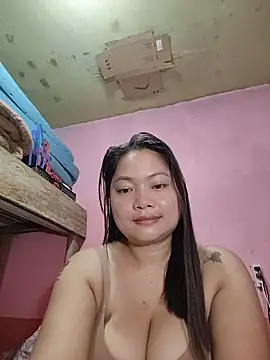 Snapshot of sweety_pie18 chatting on 02-23-26, 12:12 sweety pie18 online show from 02-23-26, 12:12