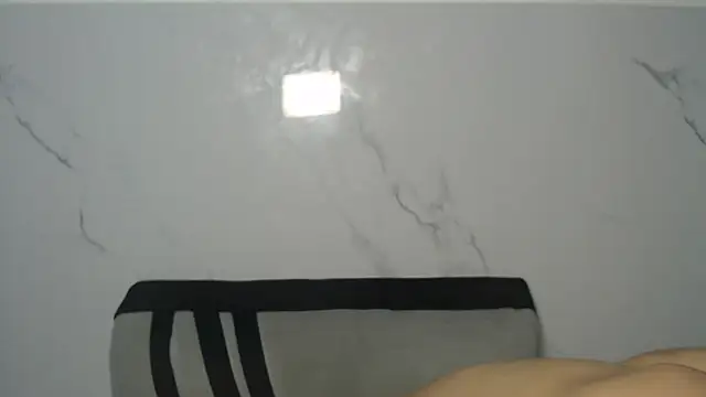 Snapshot of melodyphillips_2_ chatting on 05-17-26, 10:04 melodyphillips 2 online show from 05-17-26, 10:04