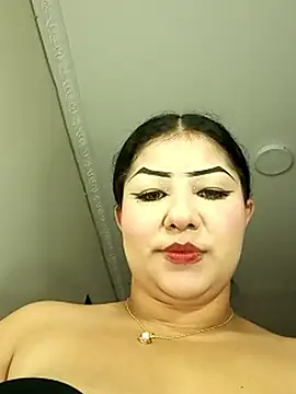 Snapshot of MadelynSmit_ chatting on 02-24-26, 11:11 MadelynSmit online show from 02-24-26, 11:11