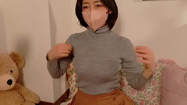 Mochi-Momo online show from 03-01-26, 02:17