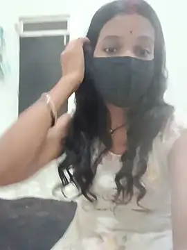 Desi Couple P online show from 07-11-26, 01:11
