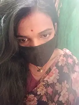 Desi Couple P online show from 06-14-26, 01:24