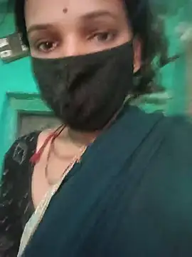 Desi Couple P online show from 06-28-26, 01:45
