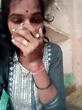 Desi Couple P online show from 05-08-26, 12:47