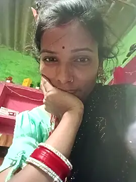 Desi Couple P online show from 05-01-26, 04:12