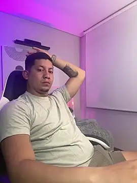  robertobaggioo online show from 04-19-26, 01:01